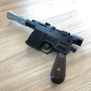 DL-44 Han Solo Blaster image 5