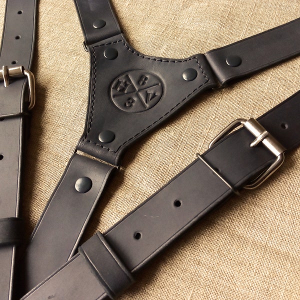 Black Leather Suspenders. Personalized Groom Wedding Suspenders. Groomsman gift.