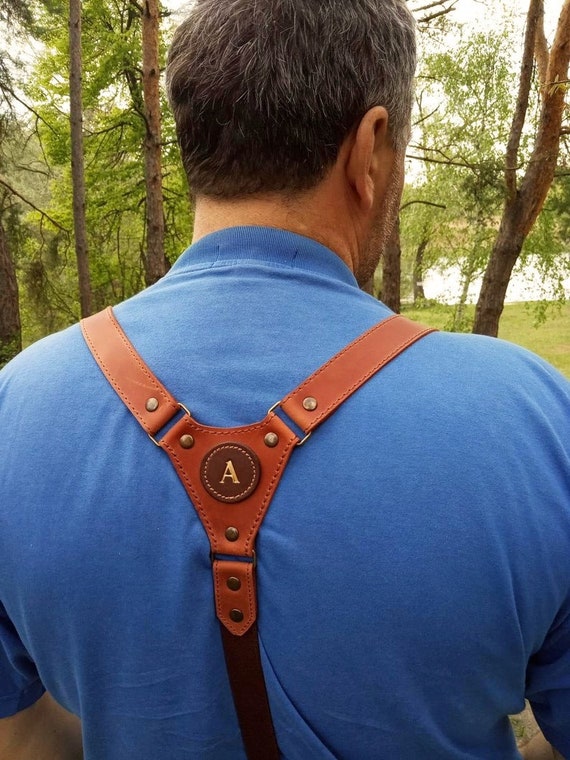 Leather suspenders. Wedding gift for groomsmen. Personalized gifts.