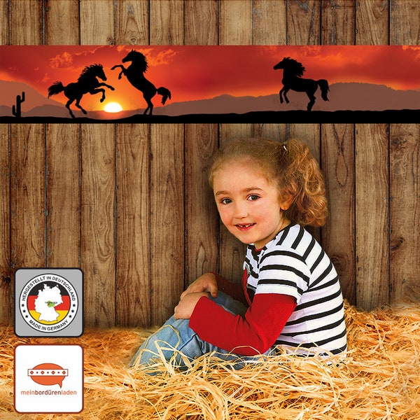 Kinderbordüre: Wildpferde  - 18 cm Höhe - Bordüren für Kinder mit schwarzen Hengsten, Pferde im wilden Westen