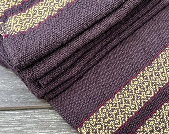 Rhinebeck Brown & Gold Tea Towel - Cadeau parfait pour eux - ou pour vous !