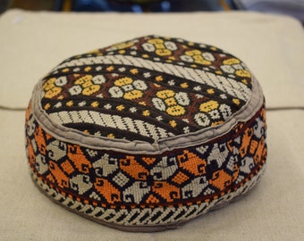 Embroidery work handmade hat,prayer hat,sun hat,ethnic tribal hat,orange yellow color hat,size environmental measure : 24 İNC     60 cm H-1