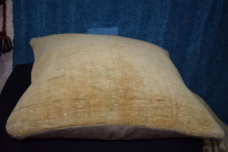 The patterns are hidden in the carpet 20 INC Oushak rug pillow Rare pattern carpet pillow Beige color rug pillow Ethnic rug pillow Ag-13