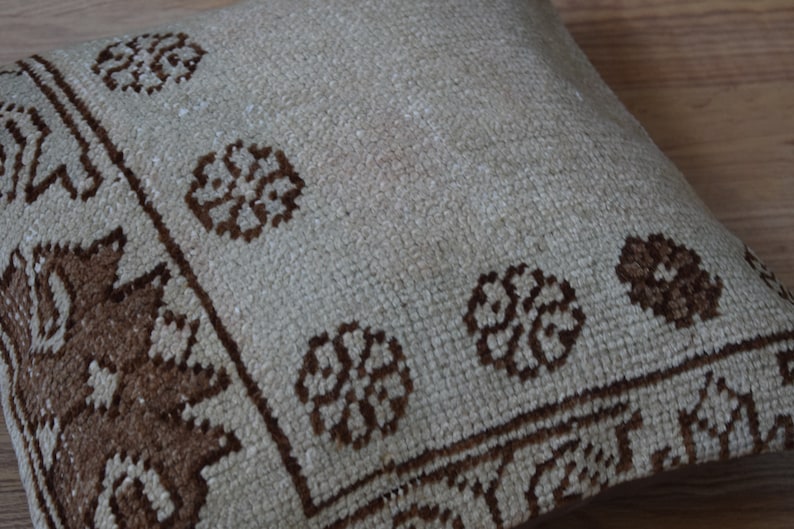Antigue carpet pillow cover,home pattern rug pillow,turkish rug pillow,home pattern rug pillow,modern home pillow,kilim rug pillow ag-58