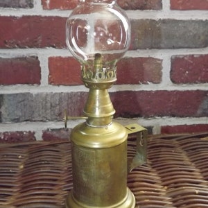 Antike französische Messing Öl Lampe Olympe mit Glaskugel Öl | Etsy