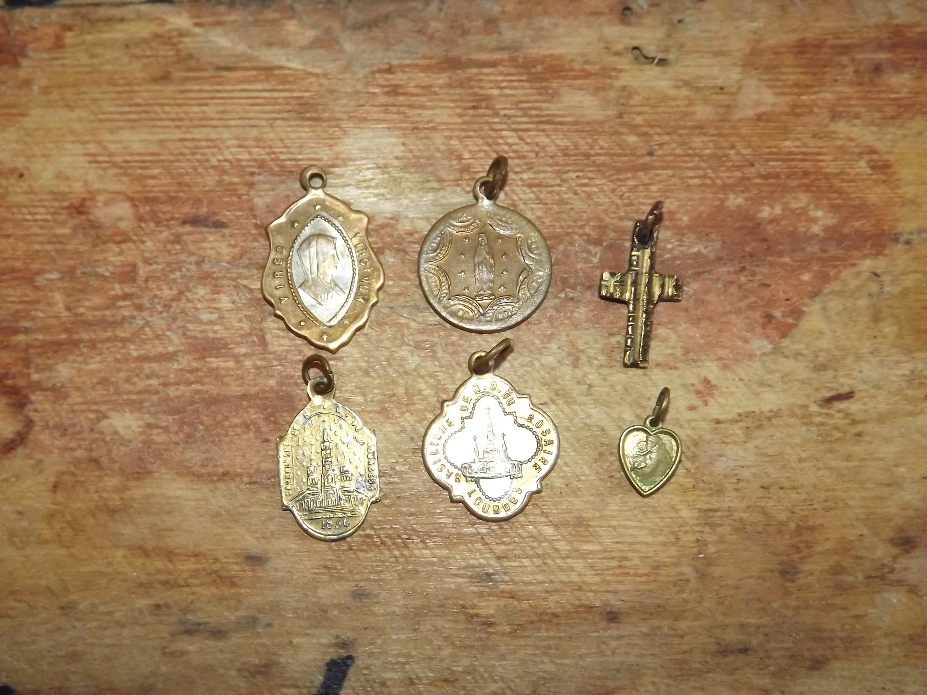 Ensemble de 6 Médailles Chrétiennes Anciennes Français - Médailles de Saint Laiton Pendentif Croix C