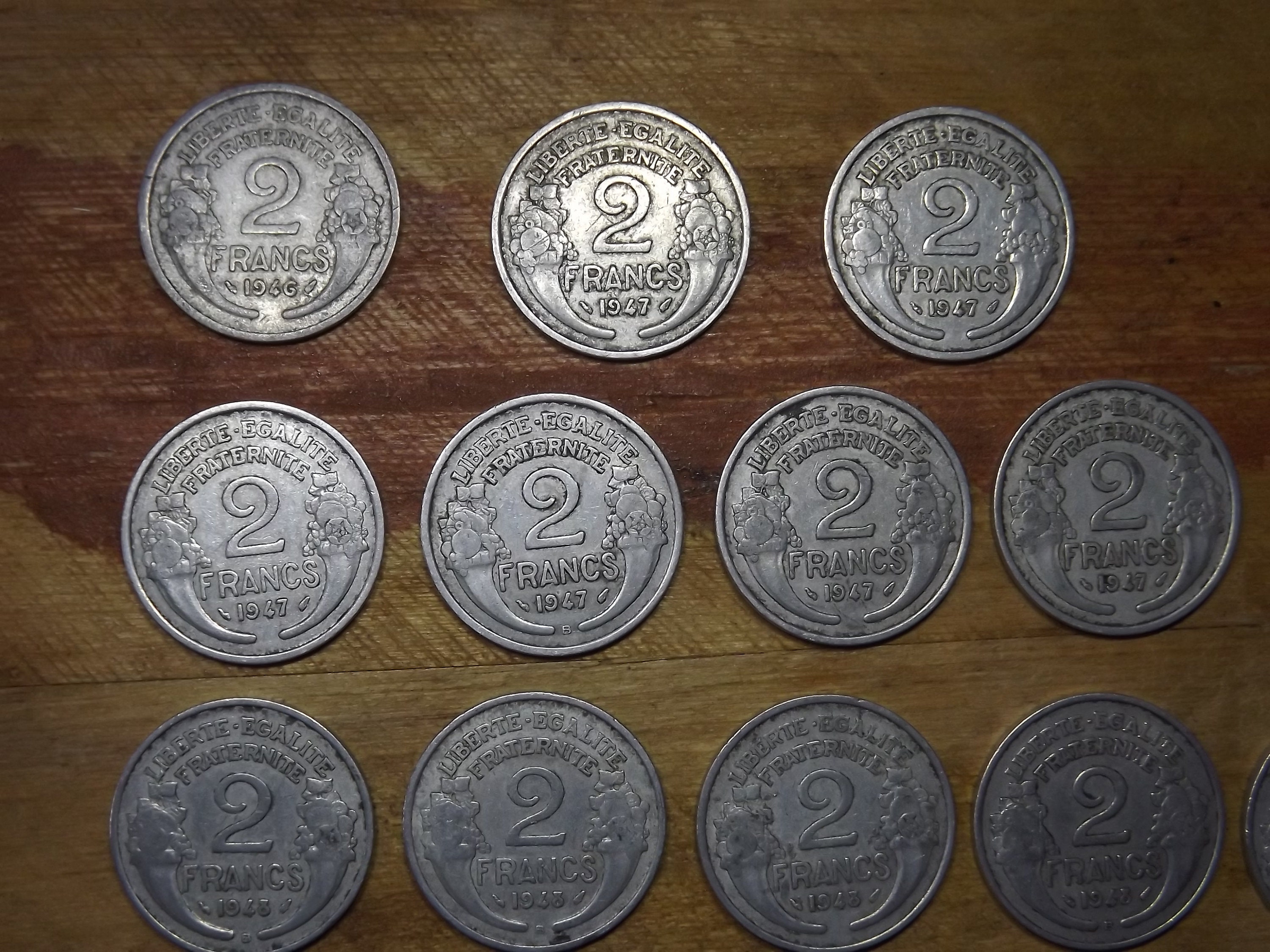 1946 年から 1959 年までの 2 フランのフランス コイン 17 枚セット - 第二次世界大戦後のフランス コイン アルミニウム CL -  Etsy 日本