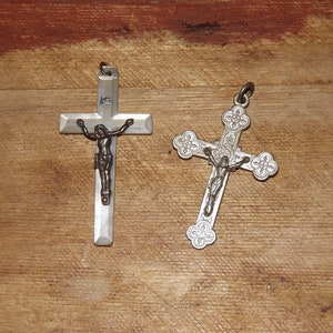 Vintage French Set of 2 Cross Pendant - French Christian Pendants - Cathedral Style Cross - Nacre Color Cross Pendant - Catholic Gift