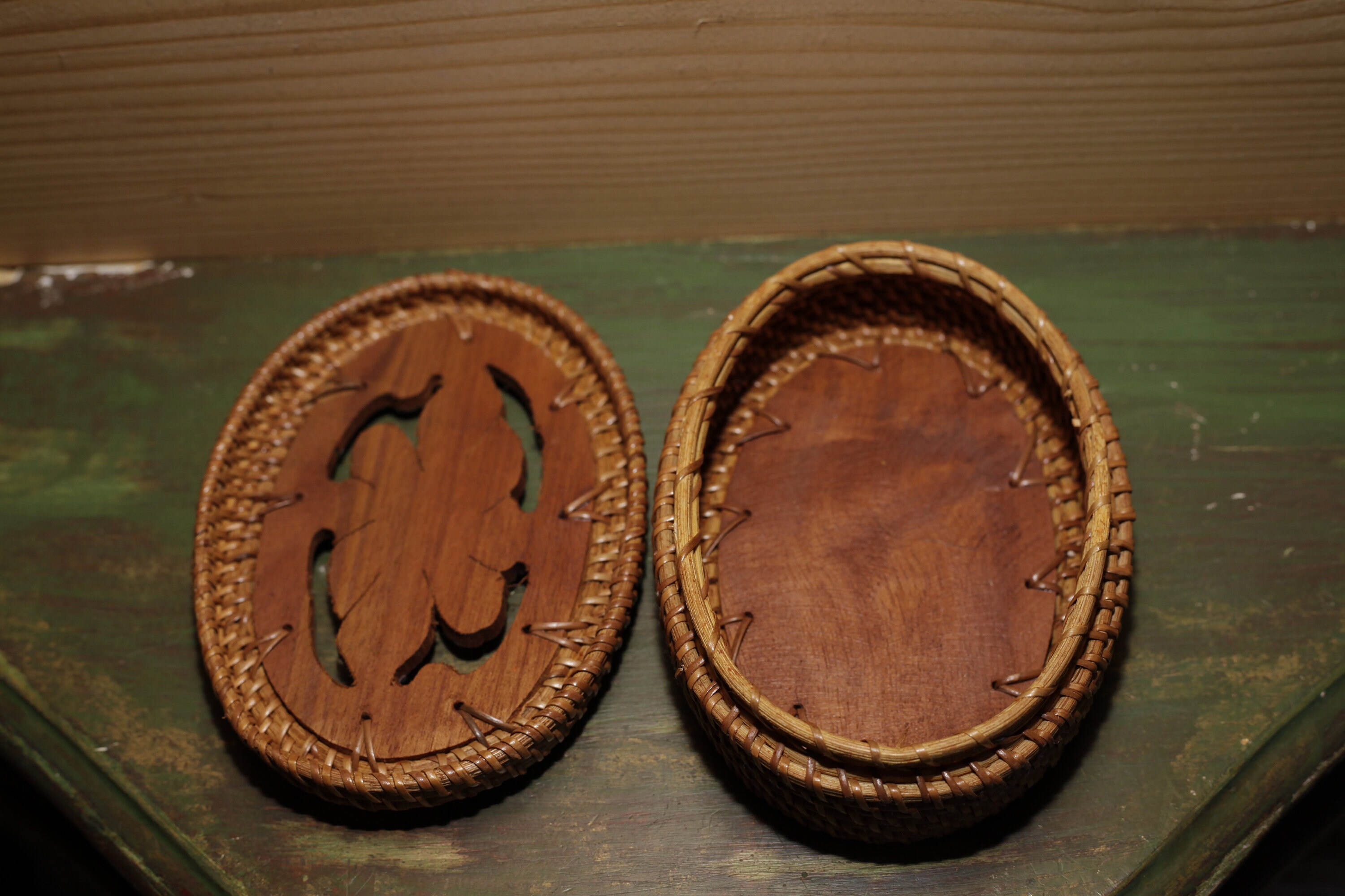 Vintage Wicker Box With Wooden Frog Indonesian Basket With Lid - Wooden ...