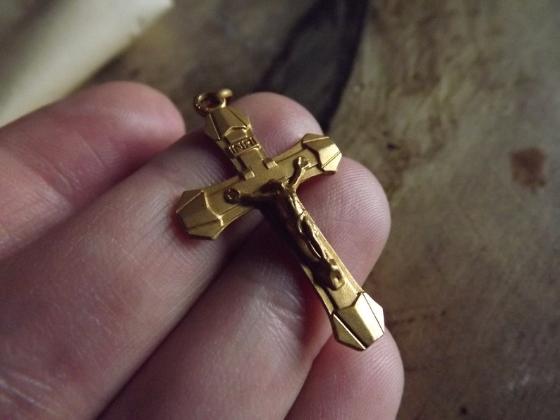 Beautiful Vintage French Gold Plated Cross Pendant - Lourdes Souvenir - Gold Crucifix Necklace Cross Jesus Christ -Art Deco Cross image 3