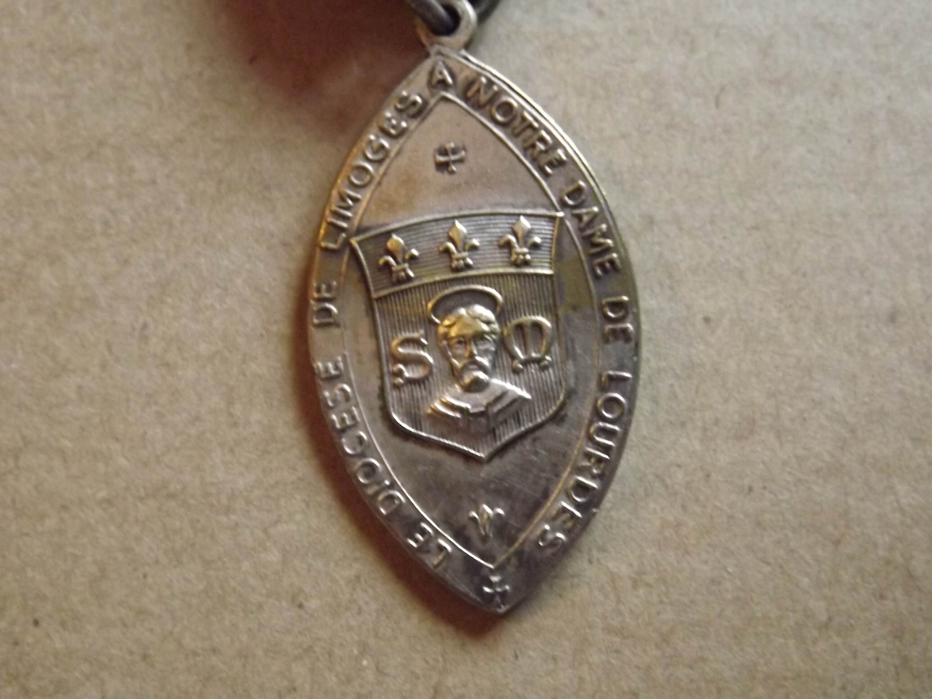 Médaille de pélerinage à Lourdes- Diocèse de Limoges