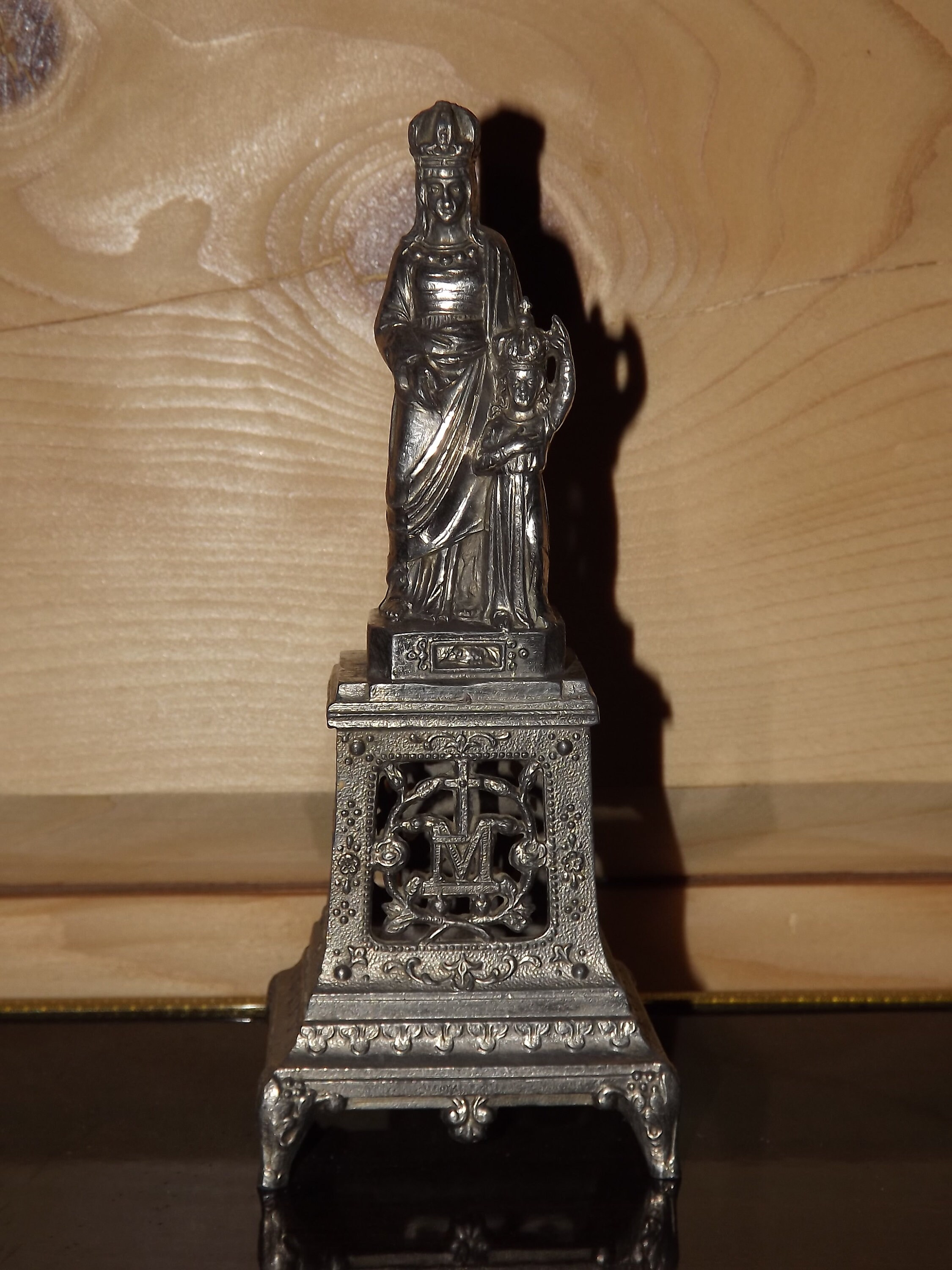 Vintage Français Sainte Anne d'auray Statue en Métal - Mid Century Virgin Mary Metal Alloy Vierge Ma
