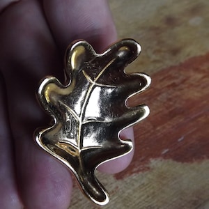 Vintage French Brooch - Oak Leaf Gold Color Brooch Signed JJ - Tree Leaf Autumn Brooch - French Vintage Brooch
