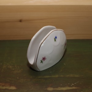 Vintage Polish Lubiana Porcelain Serwetnik - Porcelana Made in Poland Kwiatowy Dekor Serwetnik