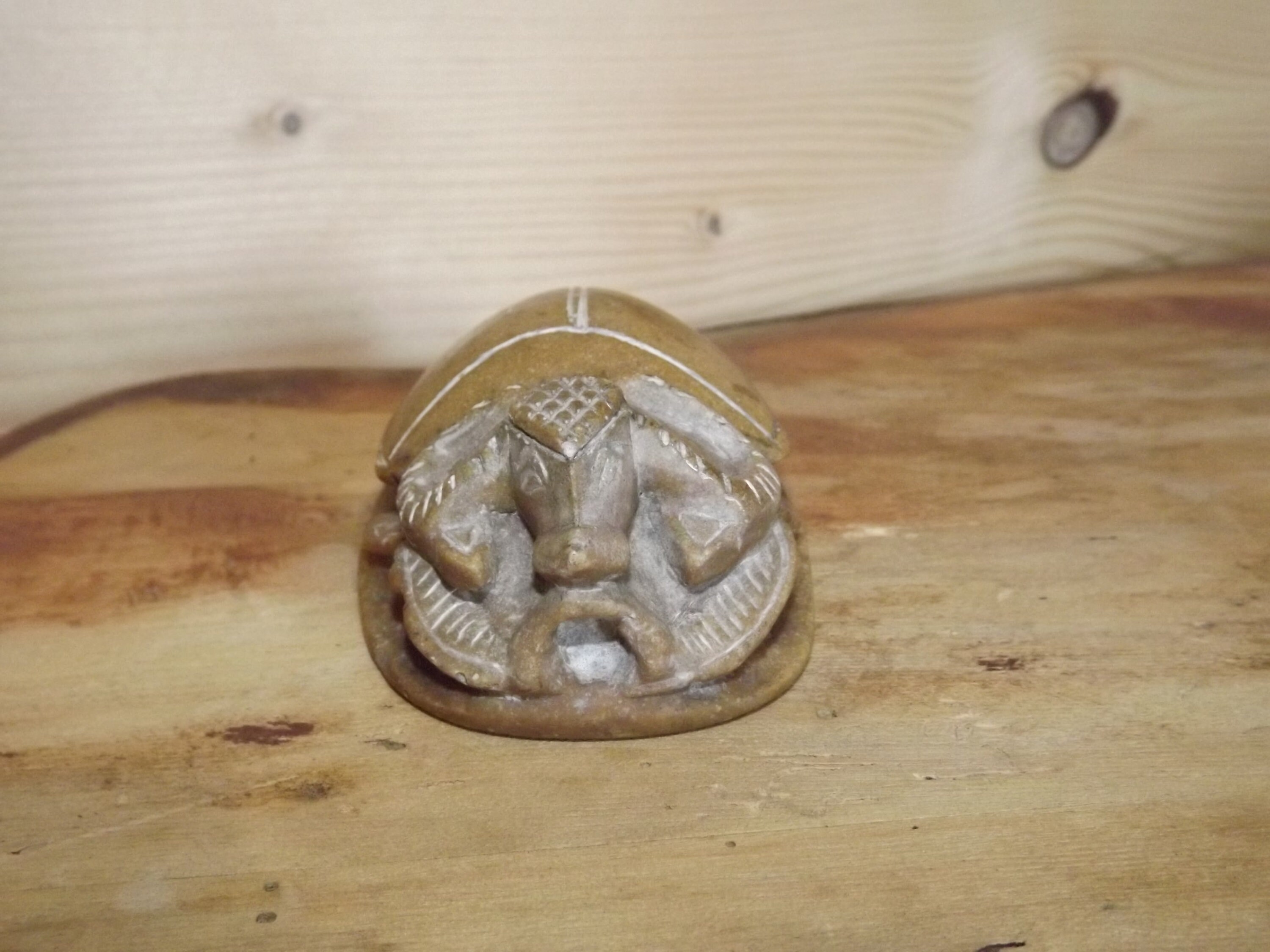 ヴィンテージ エジプト スカラベ 石彫り アピス 雄牛頭 スカラベ