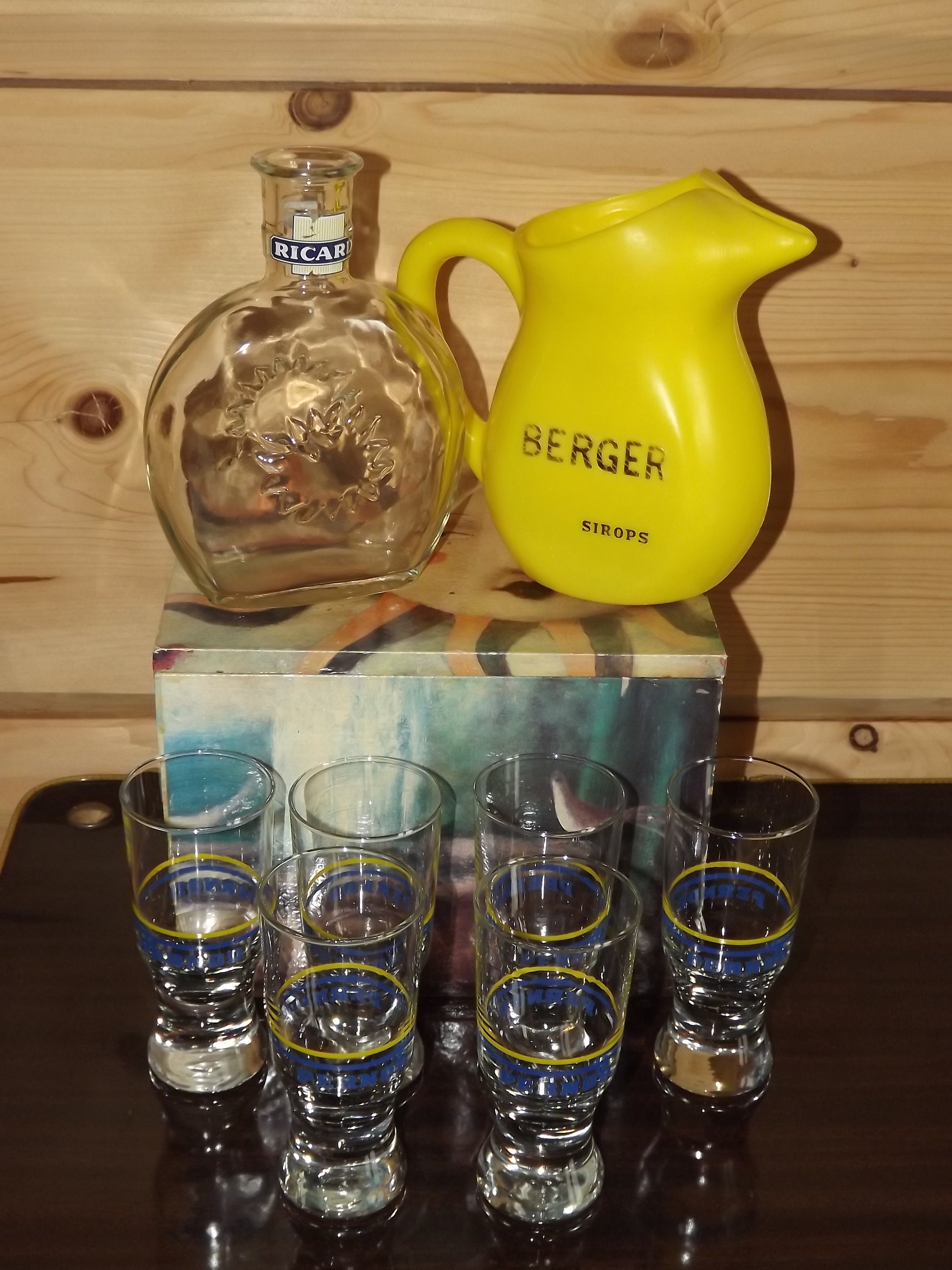 Set de Français Anis Liquor Drink - 6 Verres Pernod Berger Yellow Plastic Pitcher Ricard Glass Sun B