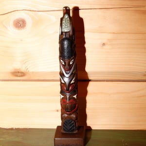 Totem pole souvenir - Etsy 日本