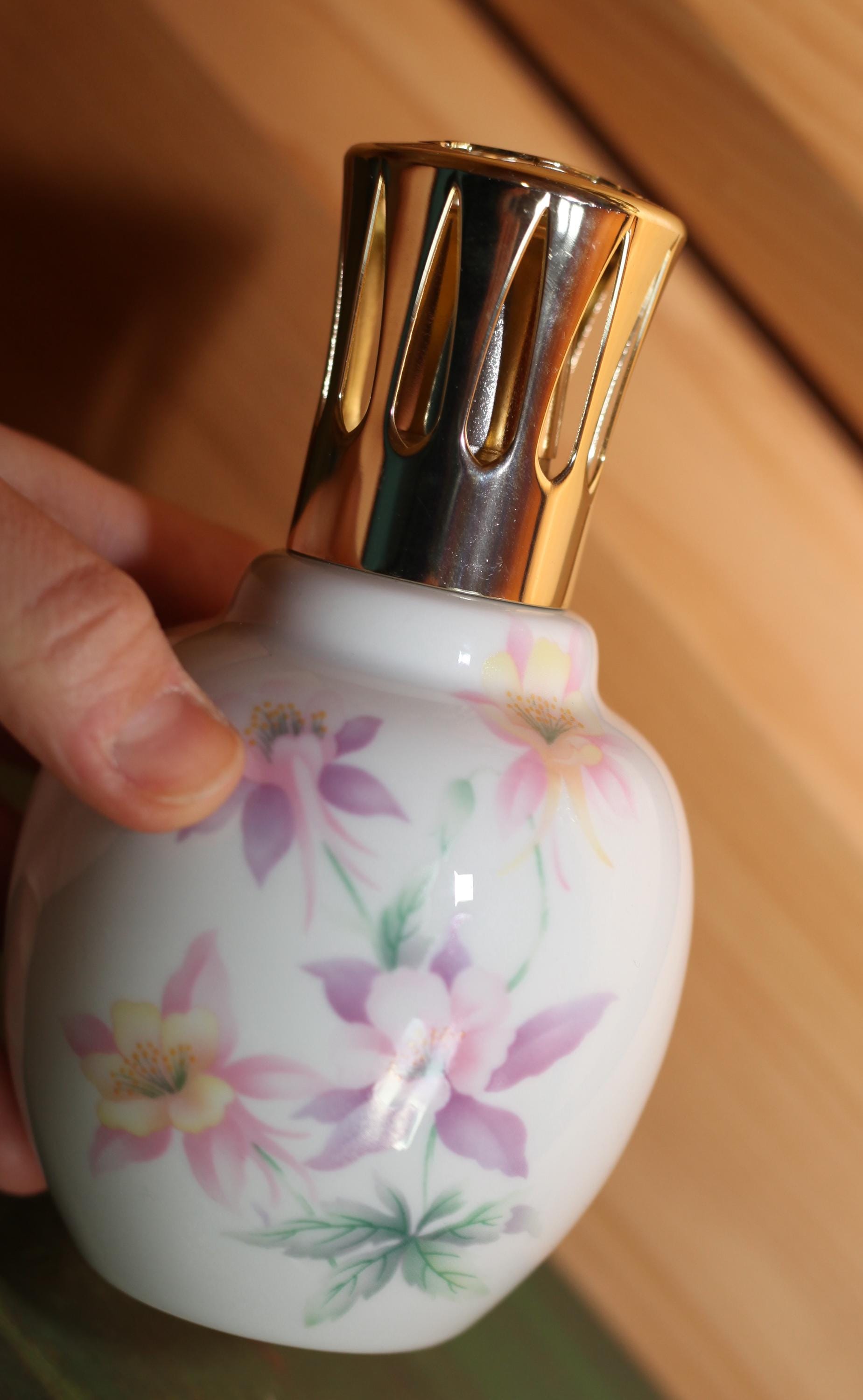 lampe berger en faïence estampillé Artoria Limoges Lampe Berger Paris - N°5