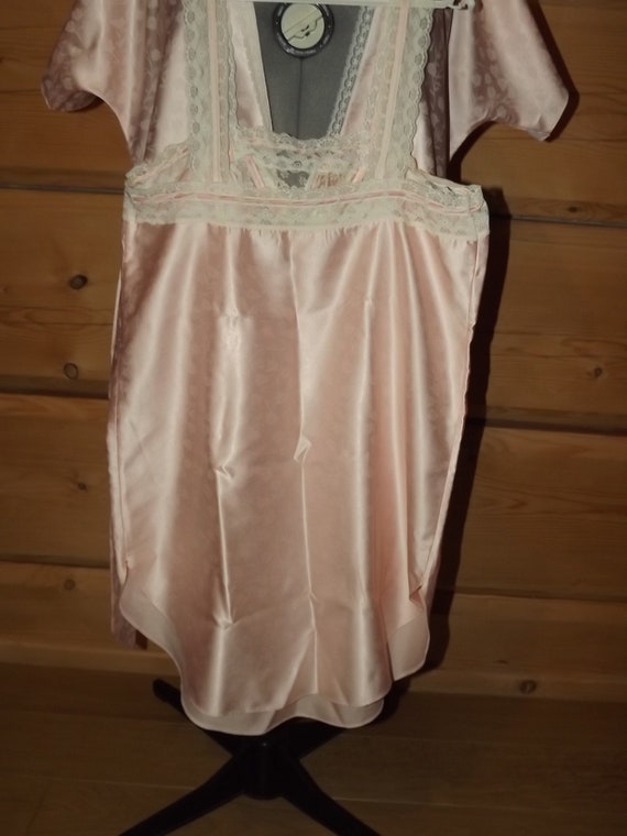 Vintage French Night Dress with Gown - Pale Pink … - image 4