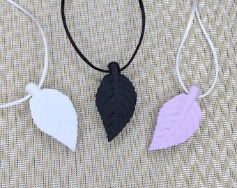 chewing necklace for adults