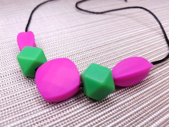 Twist Autism ADHD Sensory Chew Silicone Necklace Pendant BPA Free UK Seller