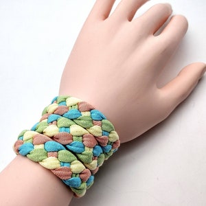 Chewelry Bracelet, T shirt necklace, Chewelry necklace, Sensory, stim, fidget, Autism, Fidget Necklace, Stim toy, Stim Jewelry, Fabric Neckl