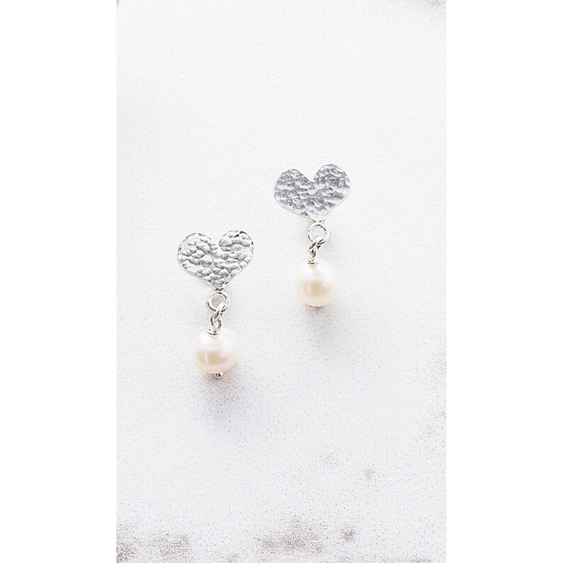 Pearl Anniversary Gift Statement Studs Pearl Heart Earrings Hammered Silver Earrings Dangly Pearl Earrings Freshwater Pearl Earrings