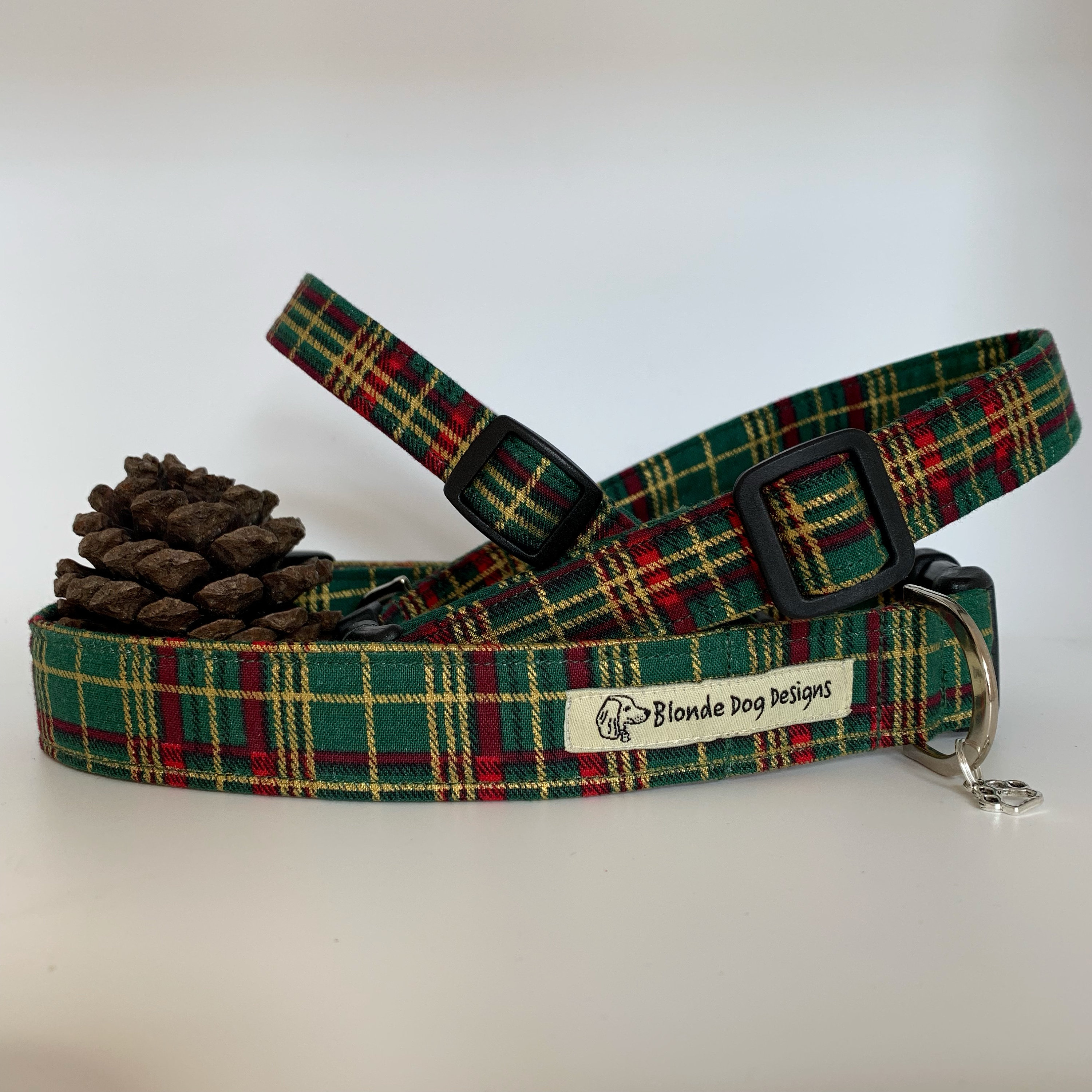 Tartan Dog Collar, Elegant Tartan, Green Collar