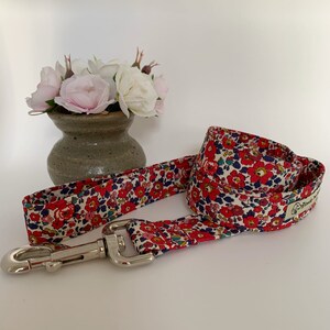 Liberty Dog Lead, Betsy-Ann, Floral Dog Lead image 5