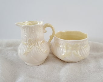 Ensemble de 2 petits sucriers Belleek Irish China, Pearl irisé Irlande