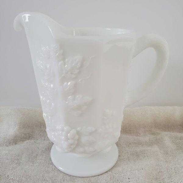 Westmoreland Milk Glass Grape Pattern Etsy