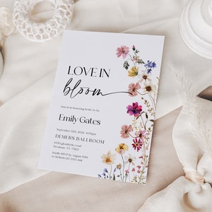 Love in Bloom Invitation, Bridal Shower Invitation, Floral Love in Bloom template, Floral Invitation #Petra