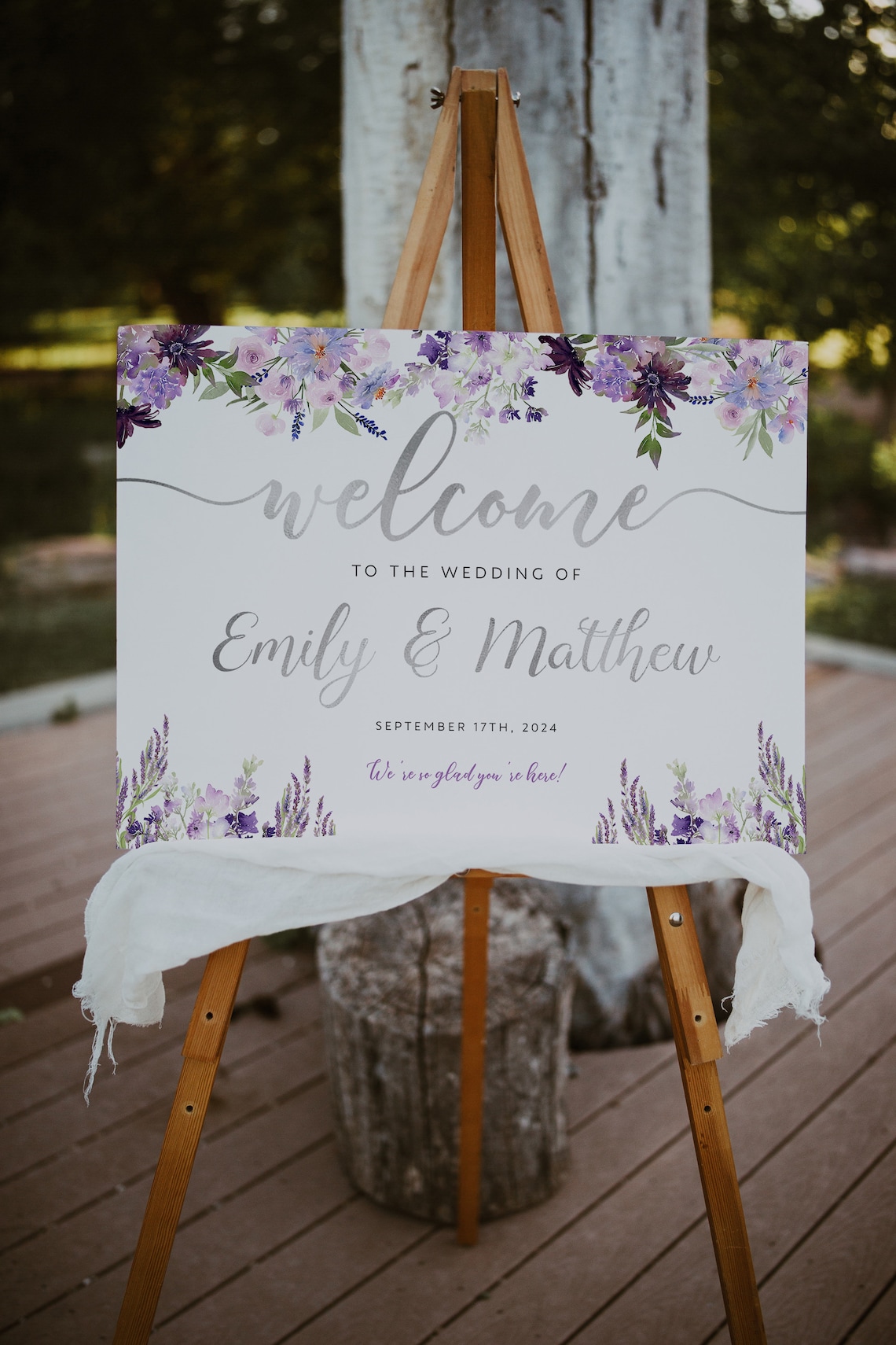 lavender welcome sign wedding