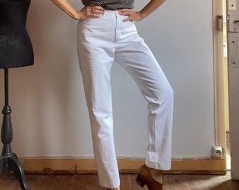 Pantaloni Agnès B. Made in France anni '90. pantaloni in cotone bianco minimalista chic con etichetta francese