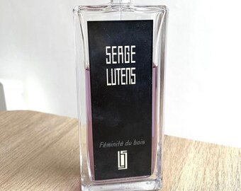 Serge Lutens Eau de Parfum "Feminidad de la madera" Botella con atomizador 100ml / 3.3fl.oz.