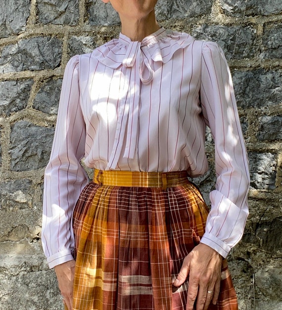 Blouse lavallière sales