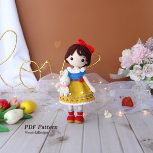 Blanche Neige - Amigurumi/ Crochet Pattern-English -PDF- 白雪公主英文图解