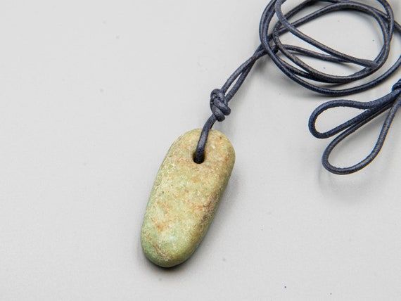 Ancient long stone pendant from Sahara Desert - M… - image 3