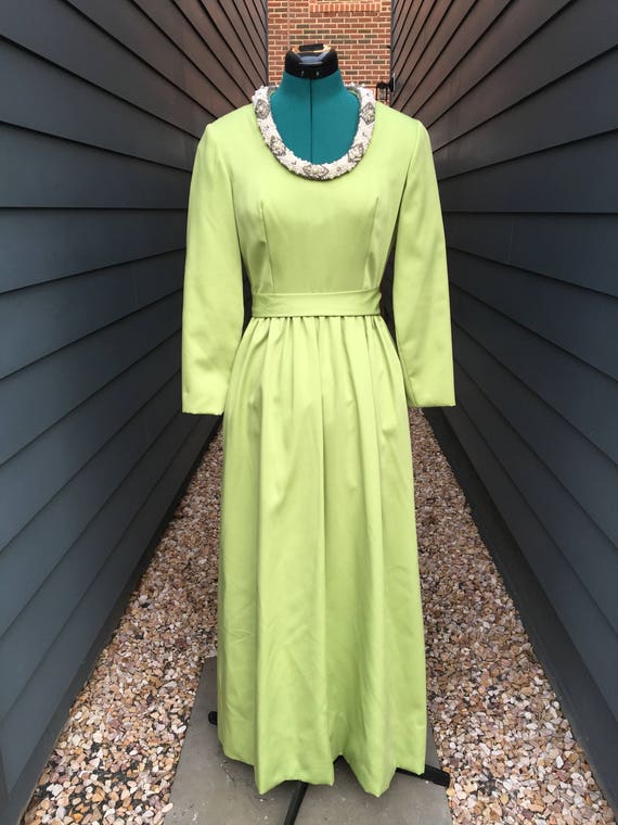 1960s Dynasty Dress with Beaded neckline // Vintag