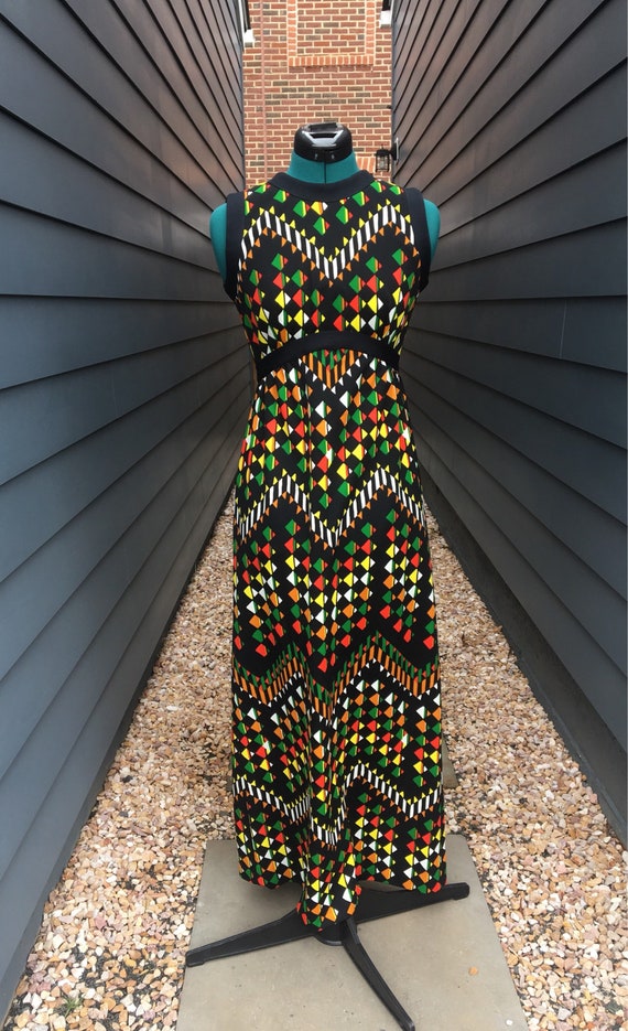 1970s Maxi Dress // Vintage Graphic Dress // 1970s