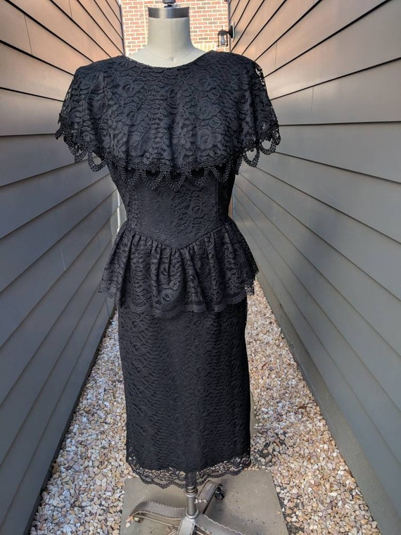 Vintage Black Lace Dress // Vintage Black Dress //