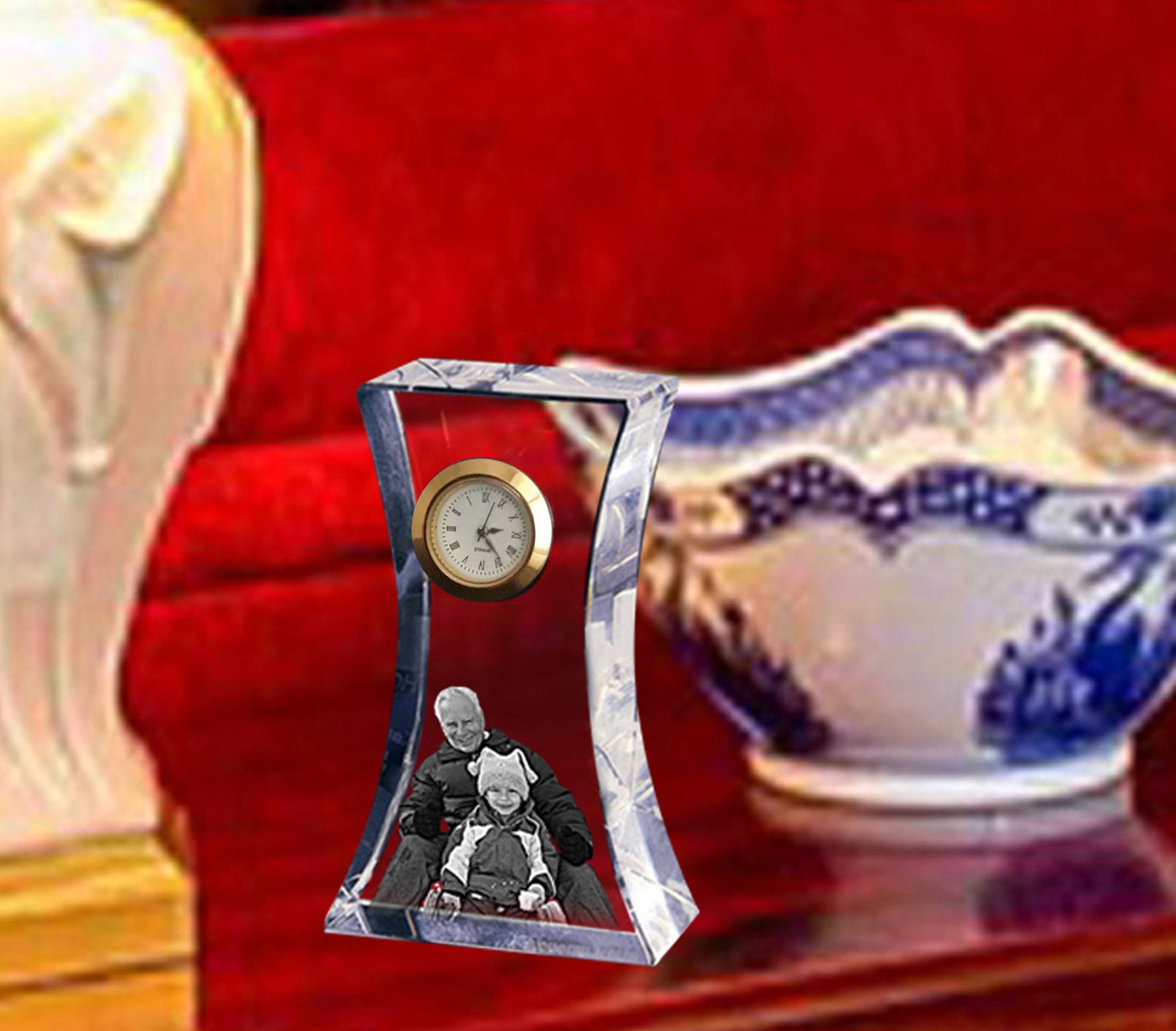 Laser Engraved Crystal Clock With Photo, Custom Crystal Desk Clock