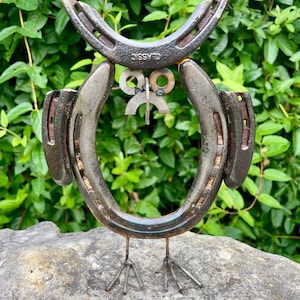 Welded owl made of horseshoes, metal yard art, home decor, gift for bird lover, gift for him or her, owl sculpture, recycled metal art