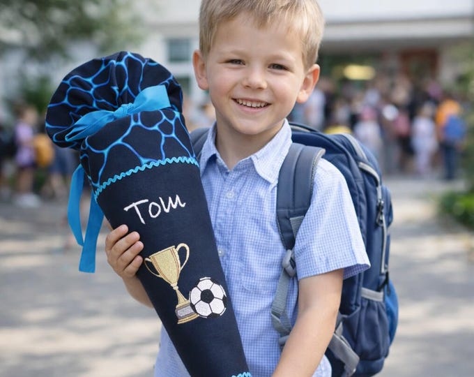 Schultüte Fussball Pokal passend zum Bärassic Garden Schulranzen