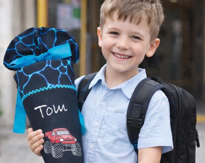 Schultüte  Monstertruck Monster Truck passend zum Bärassic Garden Schulranzen