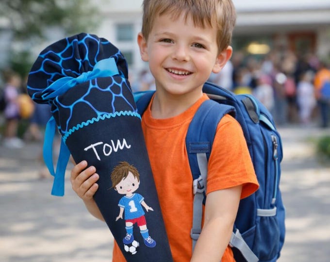 Schultüte Fussball Fussballer passend zum Bärassic Garden Schulranzen