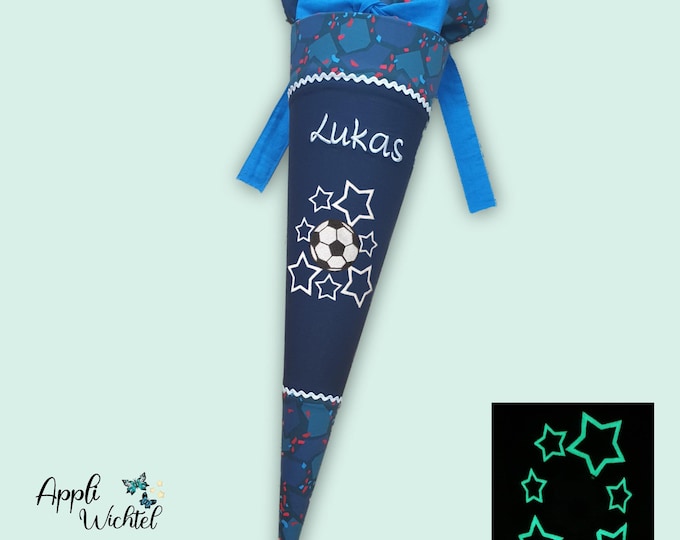 Schultüte Fussball (Sterne leuchten im Dunkeln) passend zum Tractor Freddy Schulranzen