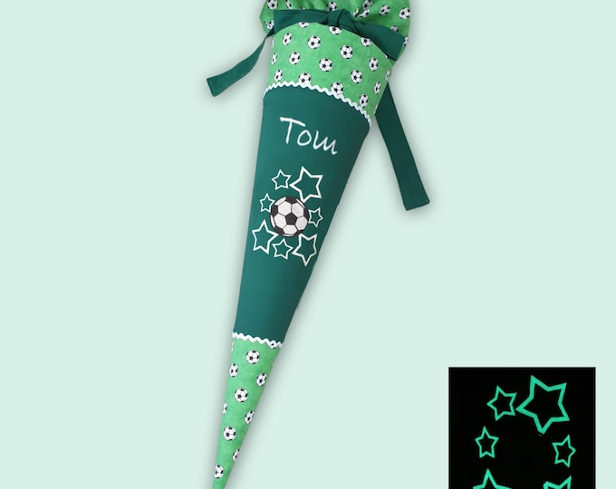 Schultüte Fussball ( Sterne leuchten im Dunkeln ) in Dunkelgrün