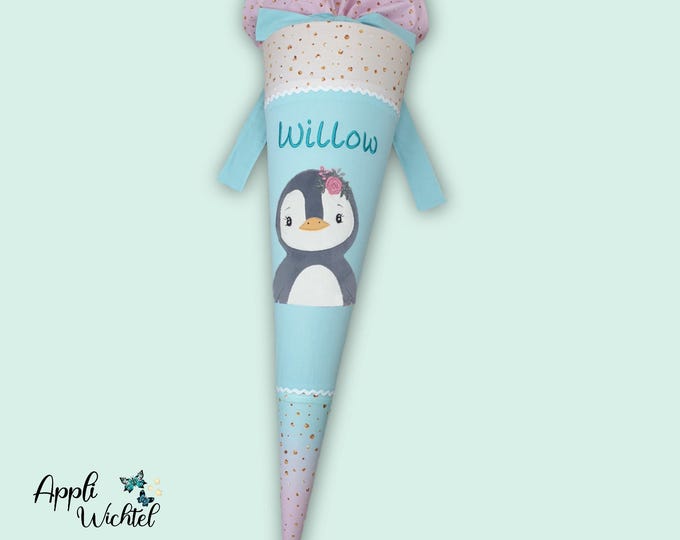 Schultüte mit Pinguin in pastel Regenbogenfarben