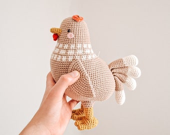 Mrs. Lastenia, the chicken | crochet pattern | EN-SP